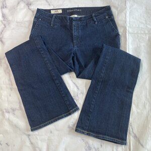Banana Republic Urban Flared Leg Jeans Womens Size 6 Dark Wash Flare I72